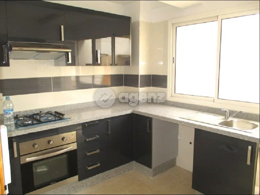 Single Room Main View